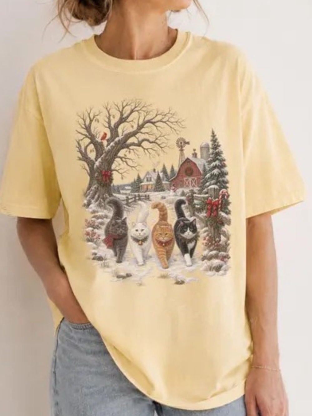 Merry Christmas Holiday Cat Graphic Tee, Yellow Vintage Casual For Everyday Wear